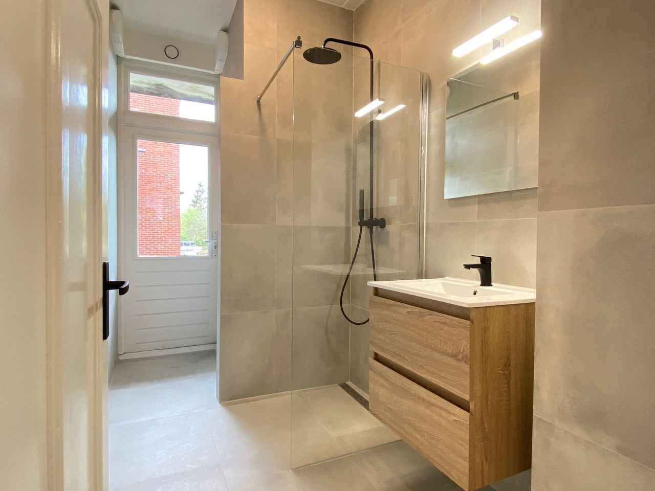 Kamer met balkon in Korrewegwijk - Afbeelding 6