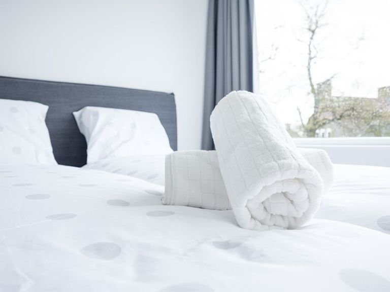 Modern short-stay appartement met parking - Afbeelding 18