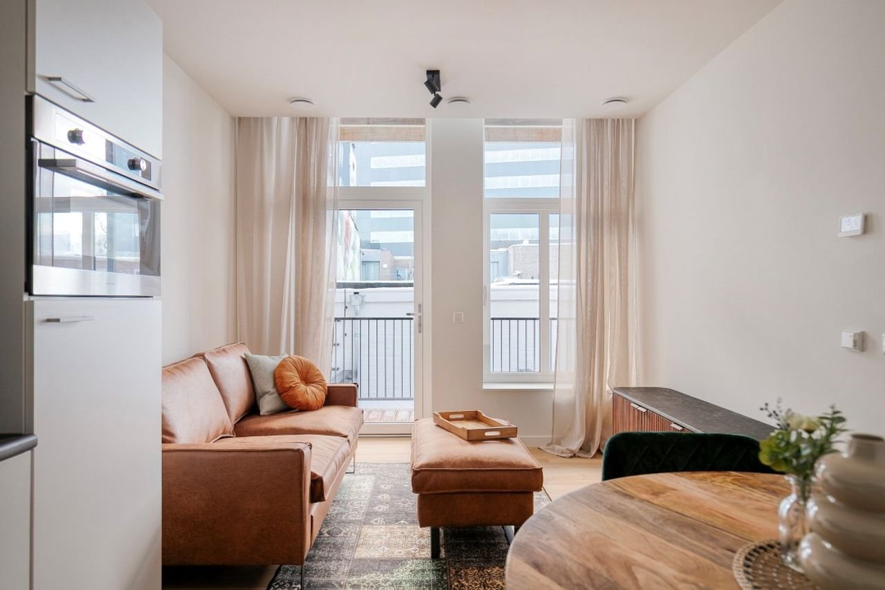 Gemeubileerd 2-kamerappartement in hartje Tilburg - Afbeelding 1
