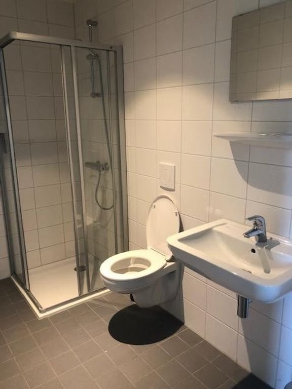 Gemeubileerd 2-kamerappartement in hart Den Haag - Afbeelding 8