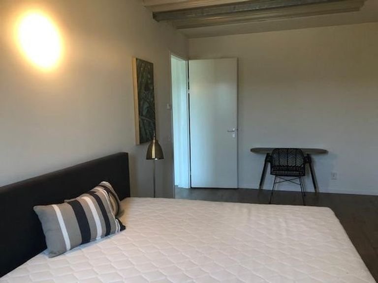 Gemeubileerd 2-kamerappartement in hart Den Haag - Afbeelding 6