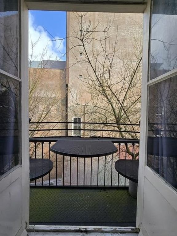 Spacious apartment (137 m²) in the center of The Hague - Image 19