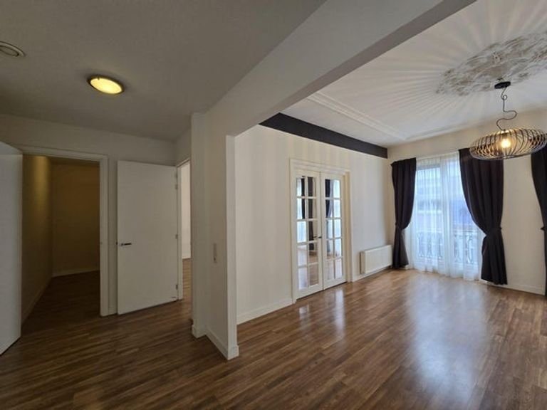 Spacious apartment (137 m²) in the center of The Hague - Image 9