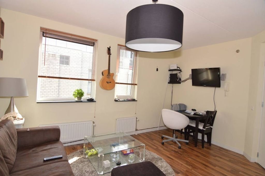 Studio met aparte slaaphoek in Breda Centrum - Afbeelding 2