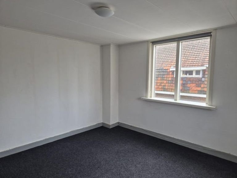 Two bright rooms in leafy Groenekan - Image 9