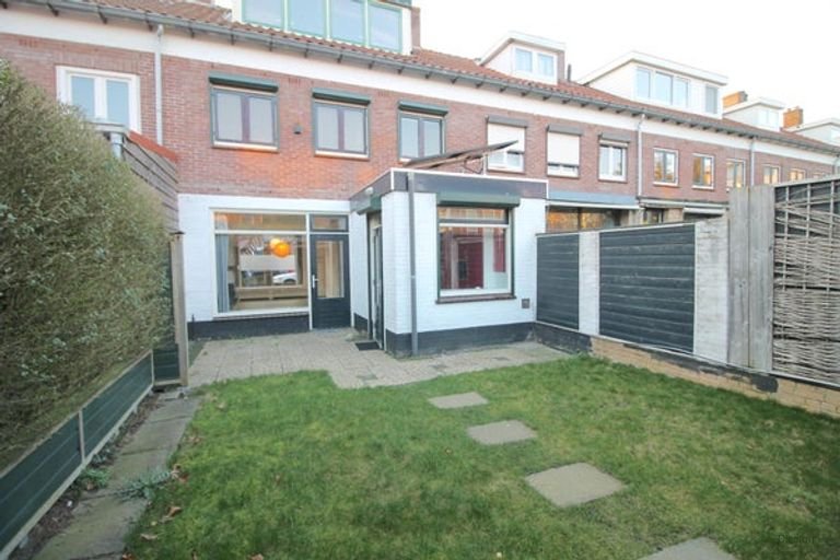 Ruim wonen (155 m²) aan de Jadestraat - Afbeelding 9