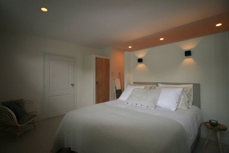 Royale studio met tuin in Ulvenhout - Afbeelding 11