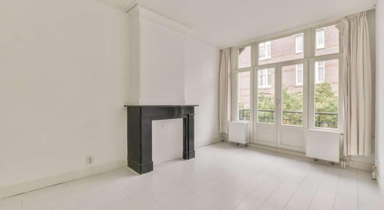 Appartement met balkon in de rustige Pijp - Afbeelding 13