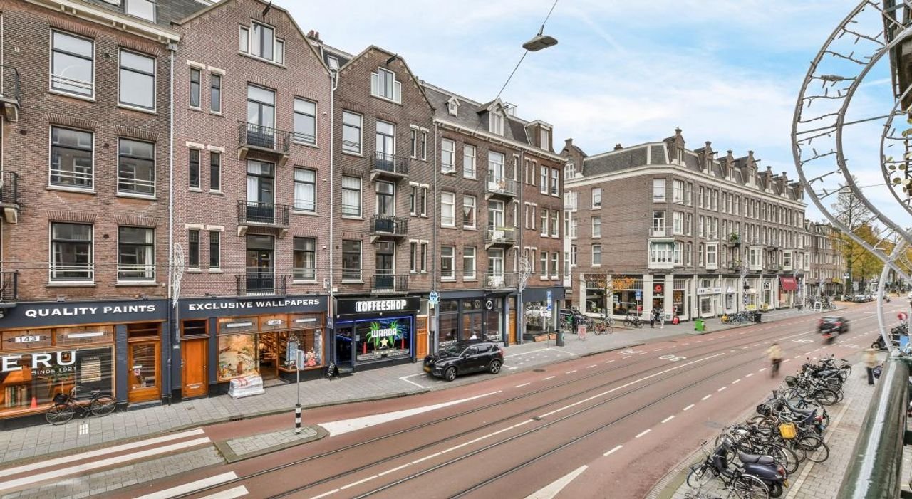 Gerenoveerd appartement met twee balkons in De Pijp - Afbeelding 11