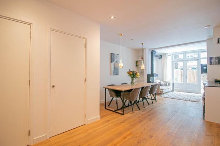 Benedenwoning met riante tuin in De Baarsjes - Afbeelding 11