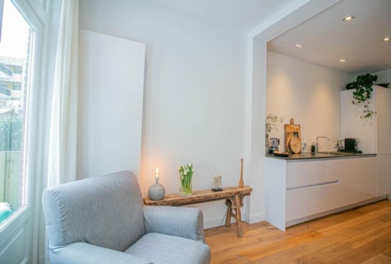 Benedenwoning met riante tuin in De Baarsjes - Afbeelding 6