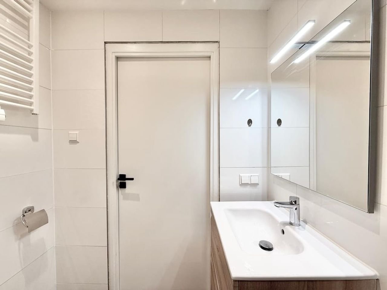 Apartment with balcony on Magalhaensplein - Image 13