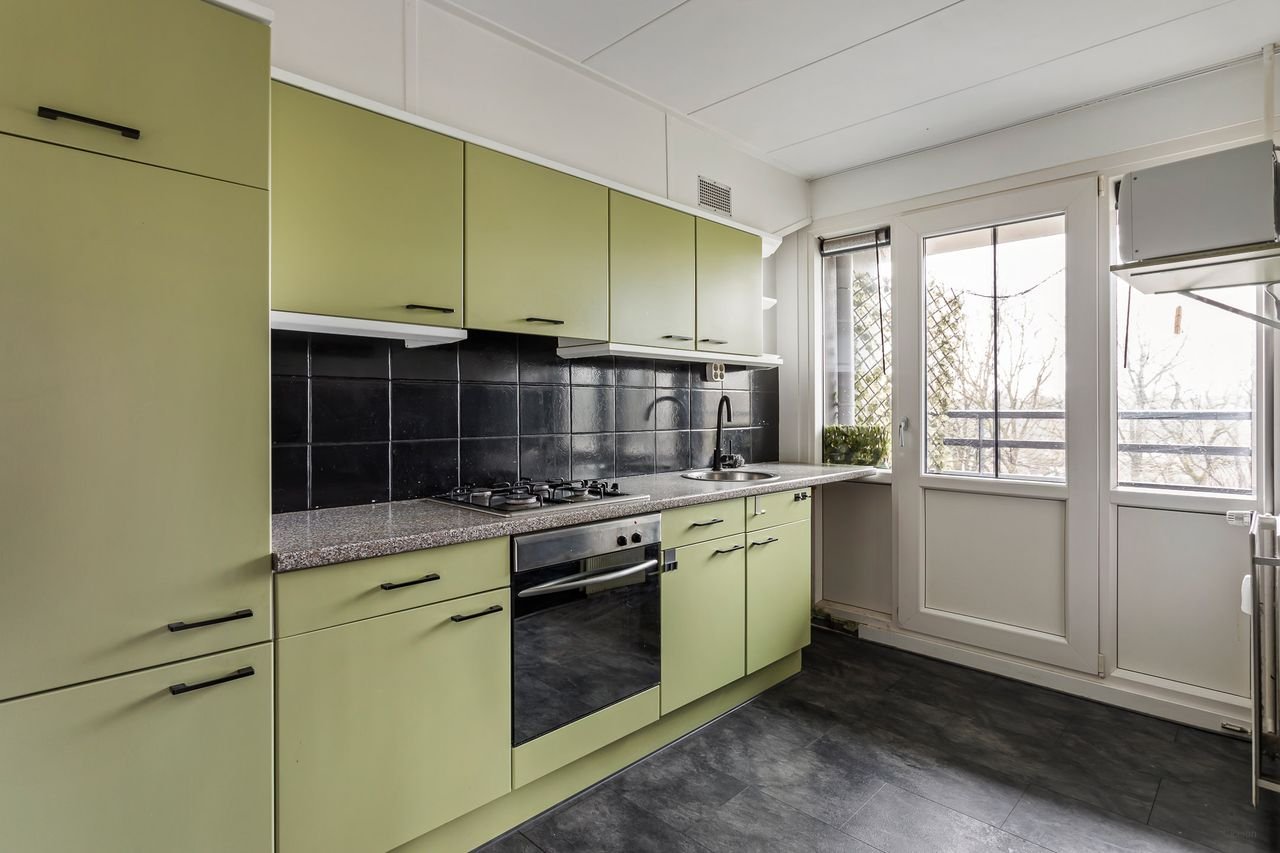 Ruim 4-kamerappartement met twee balkons - Afbeelding 7