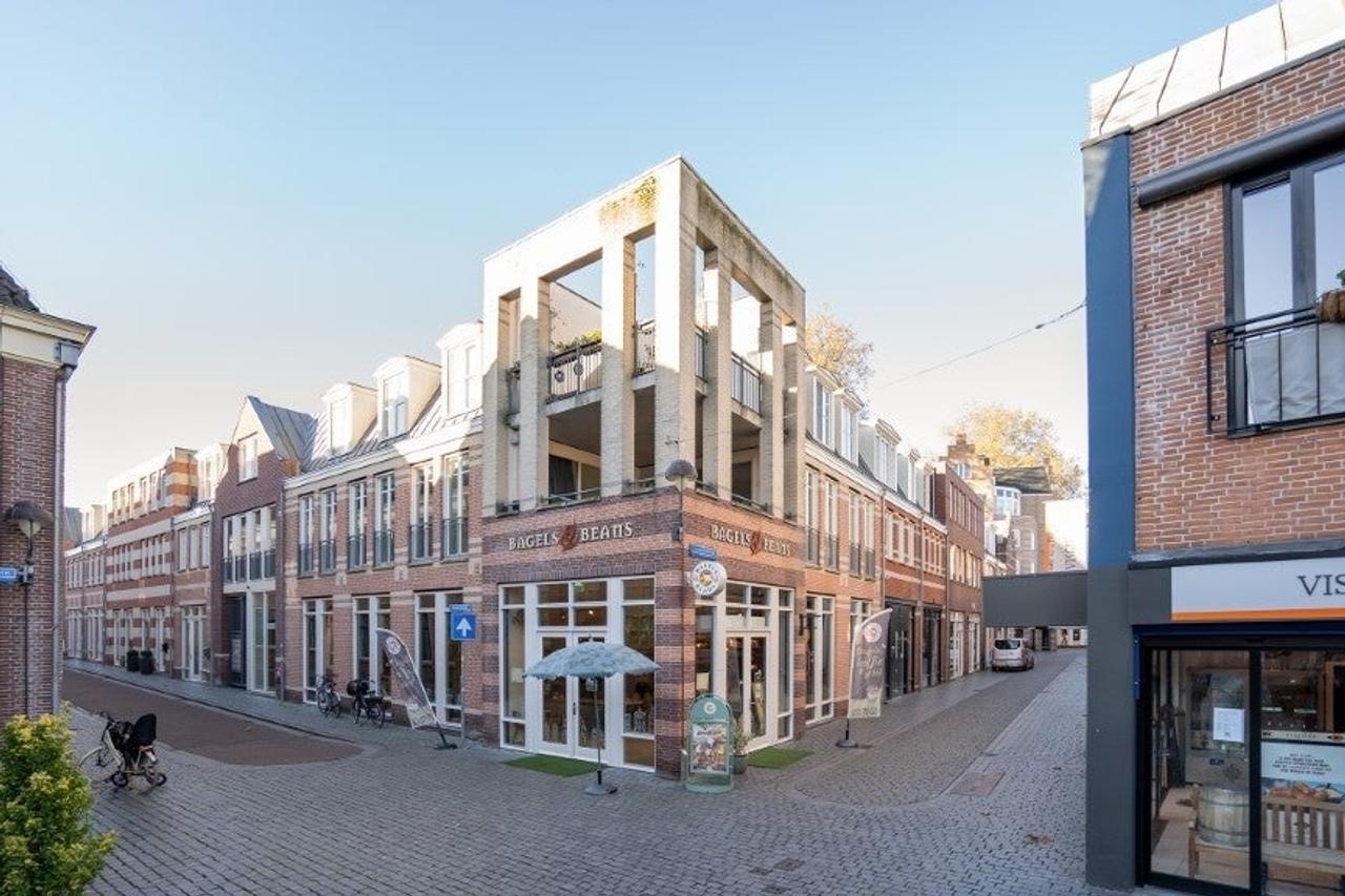 160 m² wonen met dakterras in het centrum - Afbeelding 1