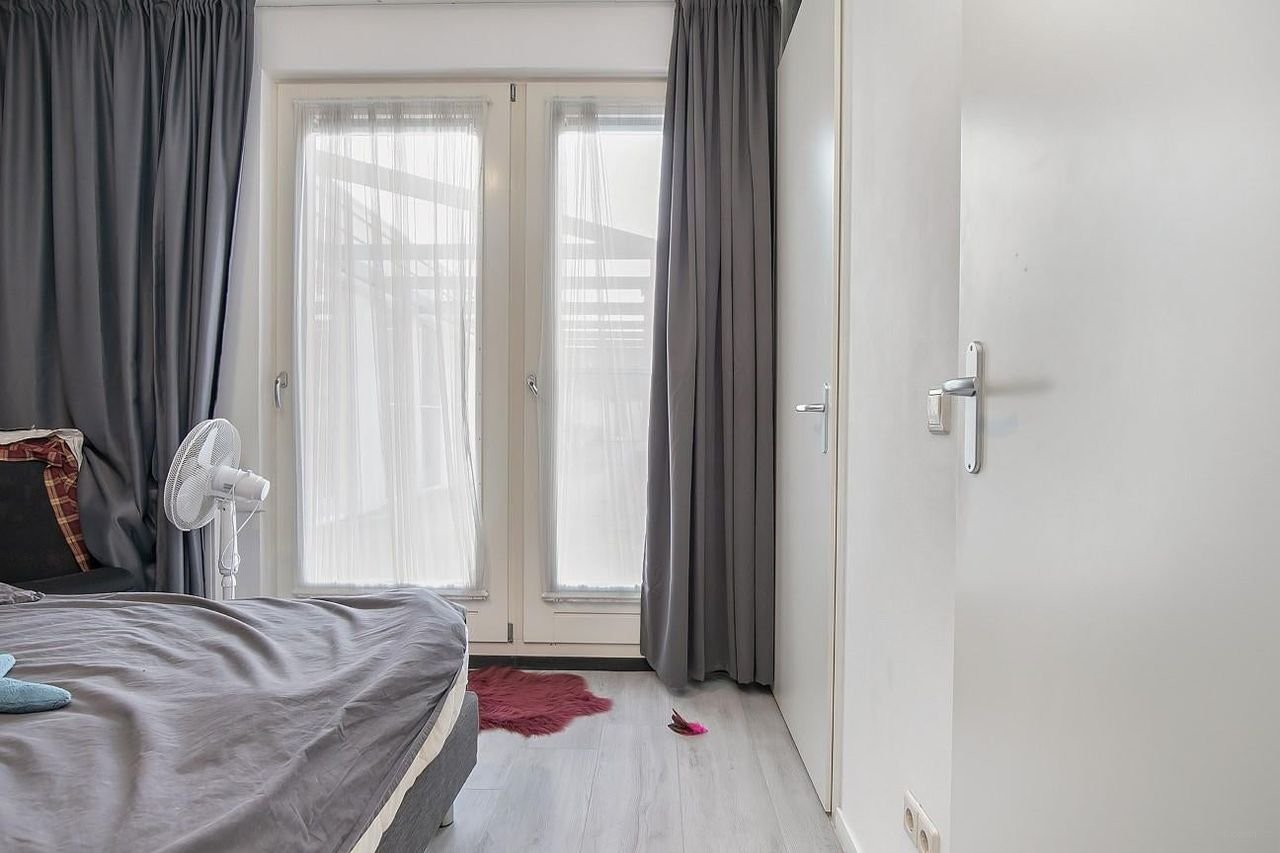 Bergen op Zoom City Centre: 104 m² with lift - Image 11