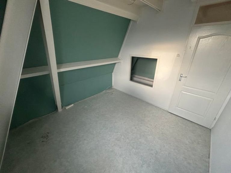 Upper Floor Apartment Oldenzaal: 4 Bedrooms, City Center - Image 7