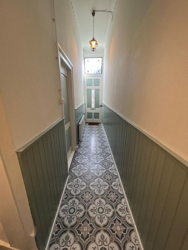 Spacious townhouse (120m²) in the center of Almelo - Image 3