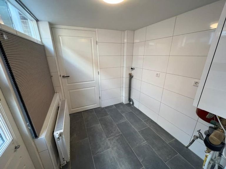 Spacious townhouse (120m²) in the center of Almelo - Image 9