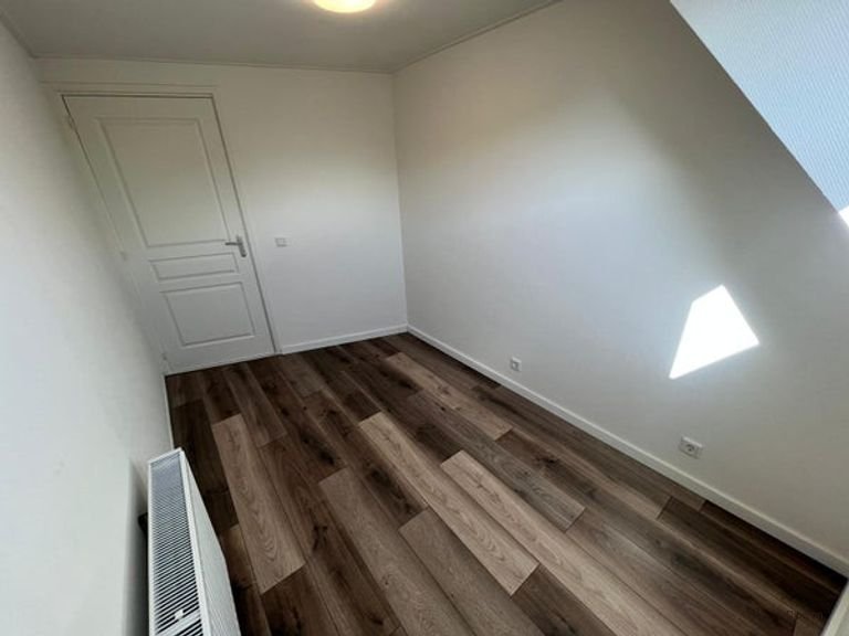 Spacious townhouse (120m²) in the center of Almelo - Image 19