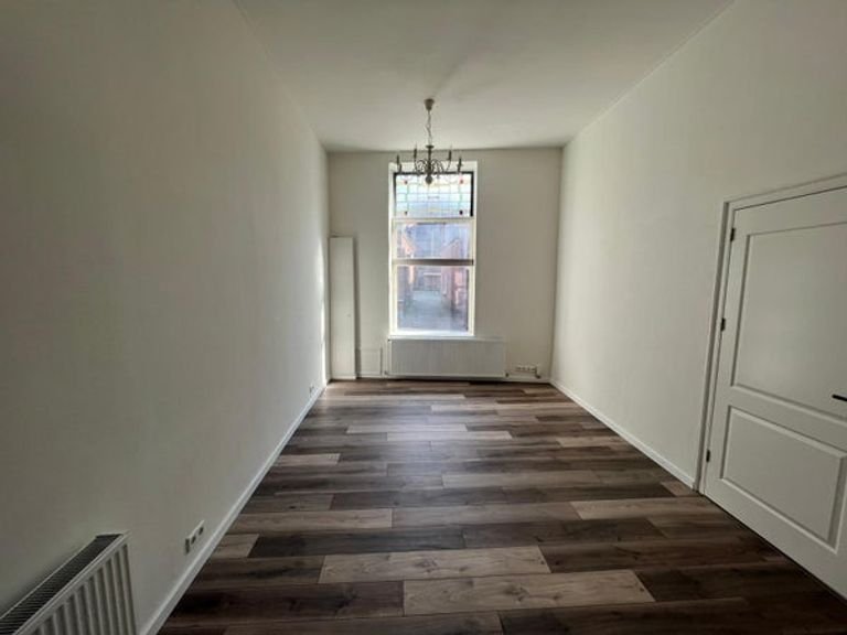 Spacious townhouse (120m²) in the center of Almelo - Image 6