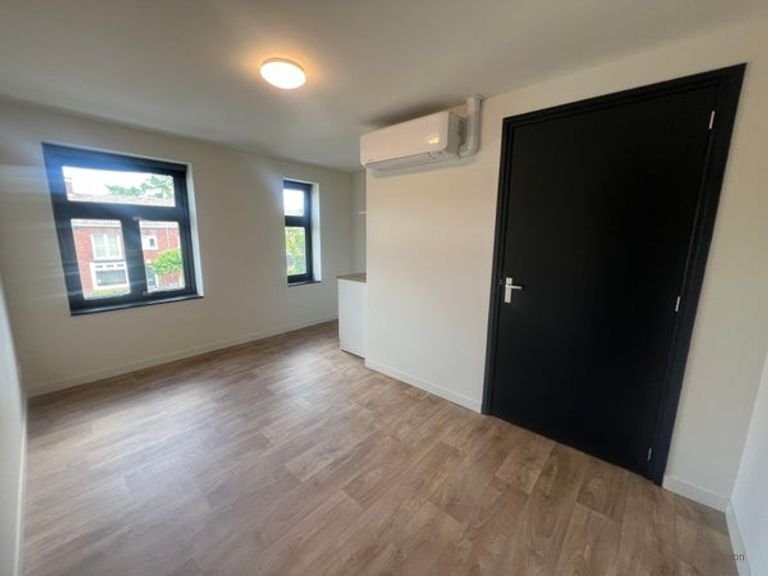 Gerenoveerde studio nabij het centrum van Enschede - Afbeelding 2