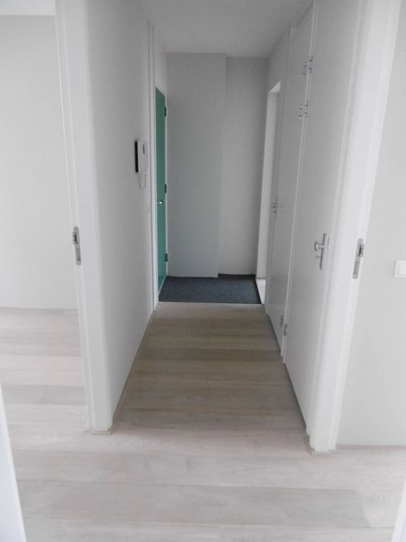 Modern 4-kamer appartement in Geuzenveld - Afbeelding 4