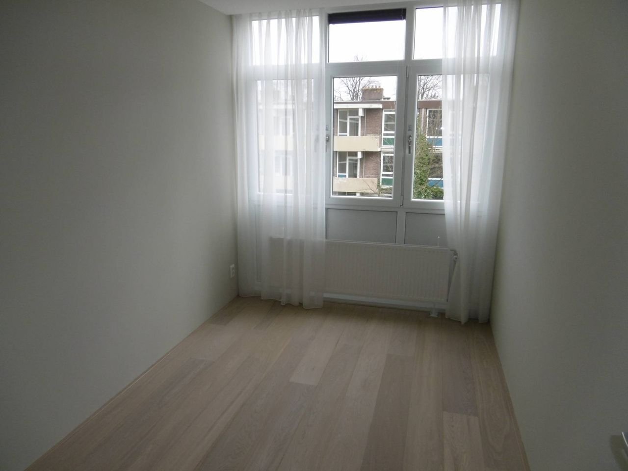 Modern 4-kamer appartement in Geuzenveld - Afbeelding 7
