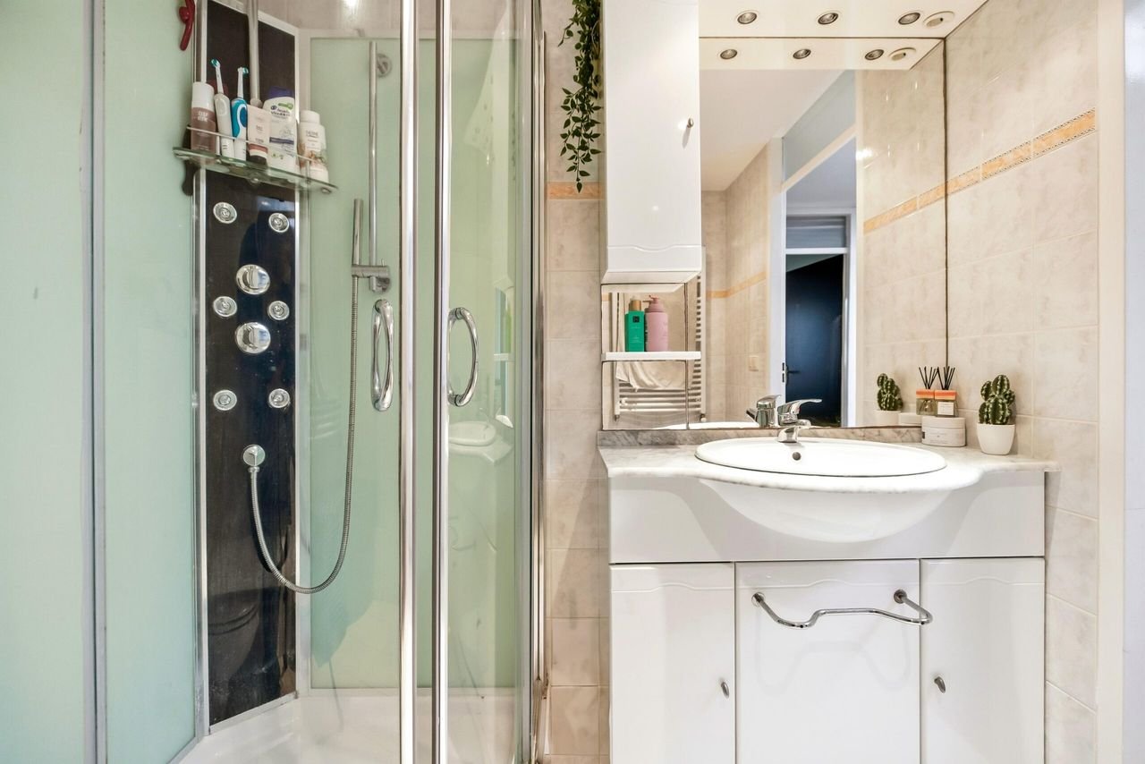 Spacious house with garden 200m from the beach - Image 40