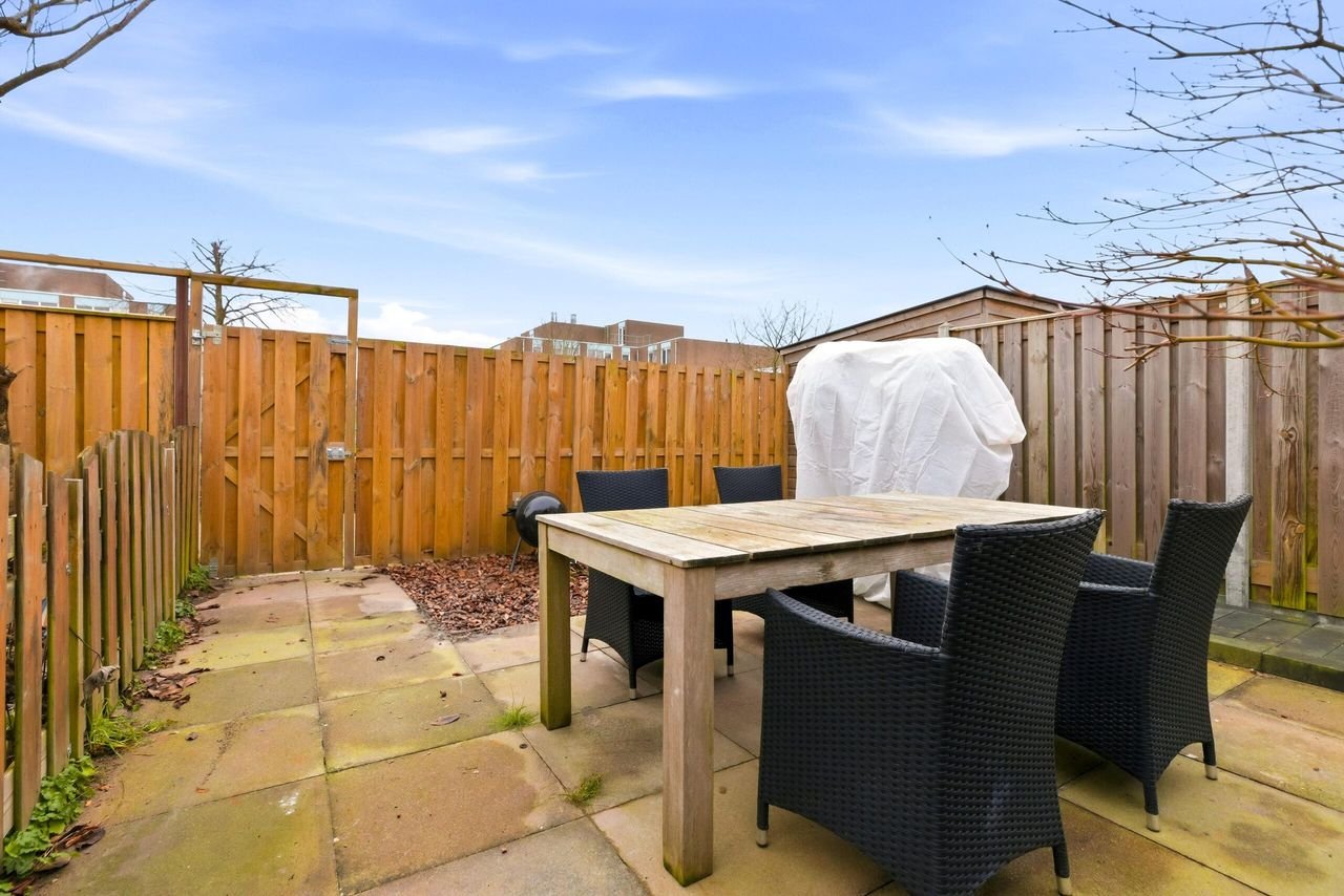 Spacious house with garden 200m from the beach - Image 44