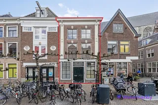 National Monument with terrace in Leiden
