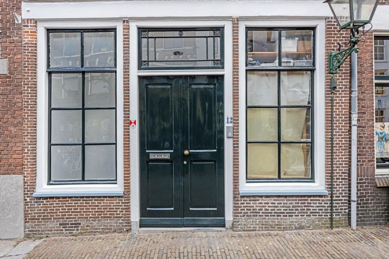 National Monument with terrace in Leiden - Image 2