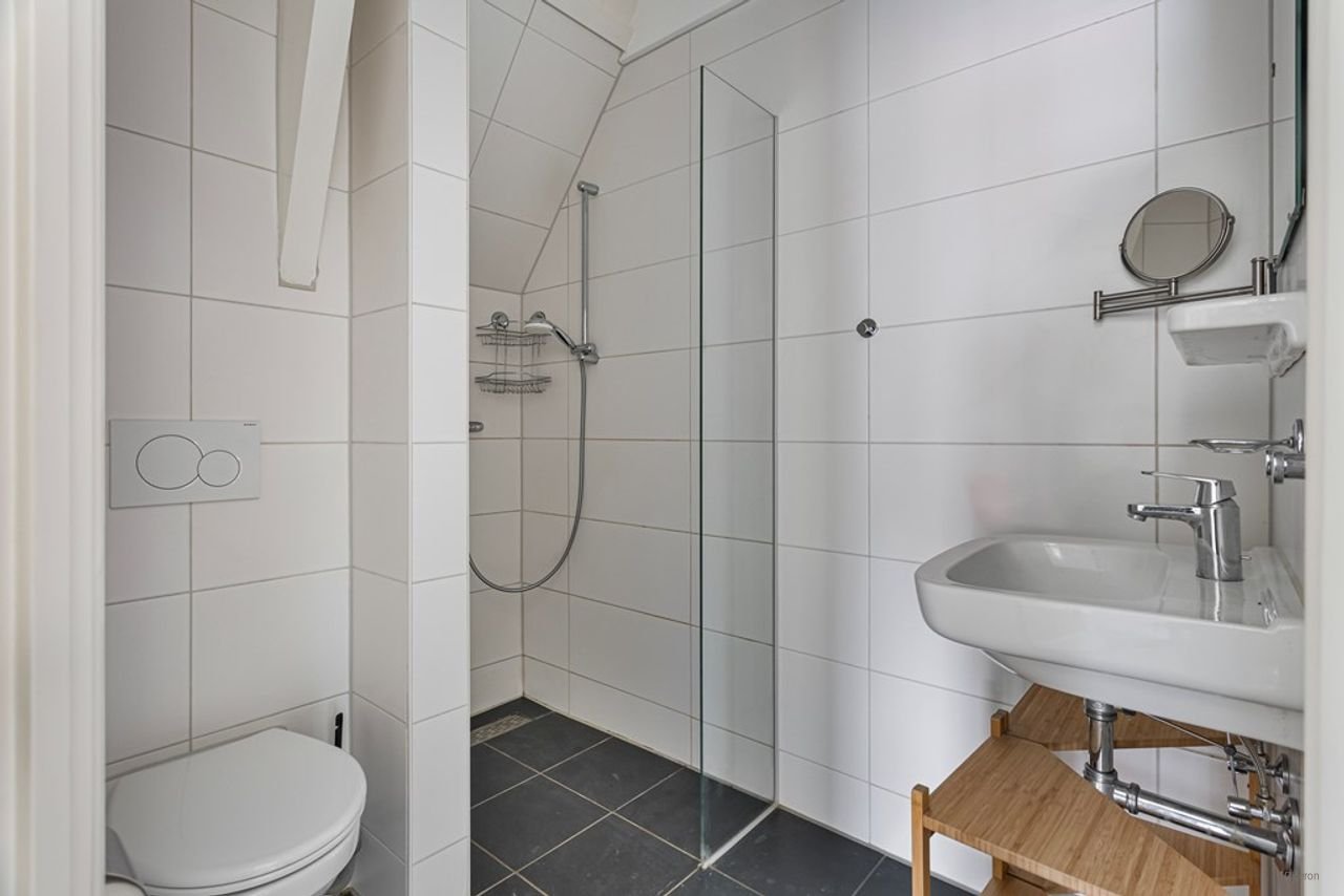 Rijksmonument met parkeerplek in centrum - Afbeelding 21