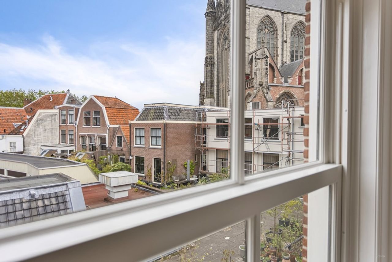 Rijksmonument met parkeerplek in centrum - Afbeelding 27