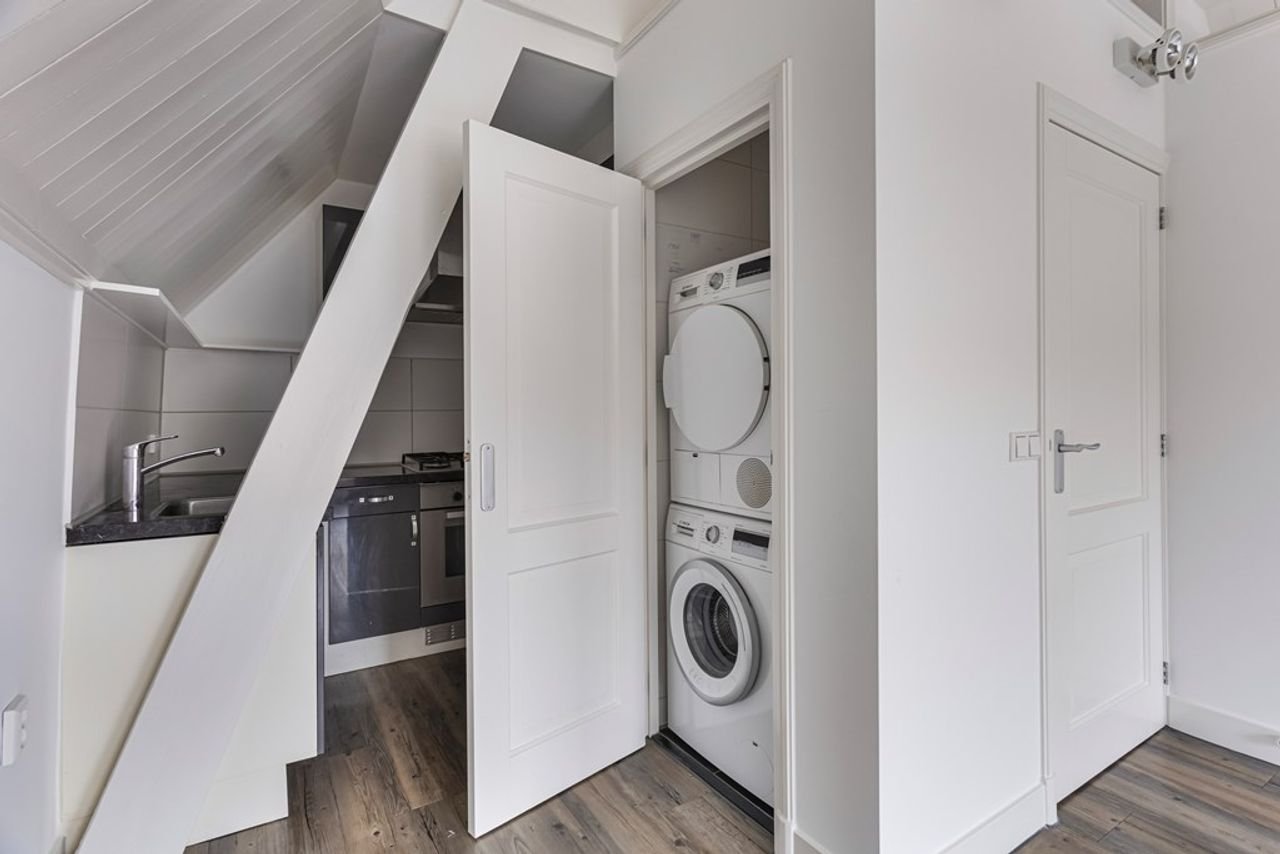 Rijksmonument met parkeerplek in centrum - Afbeelding 16