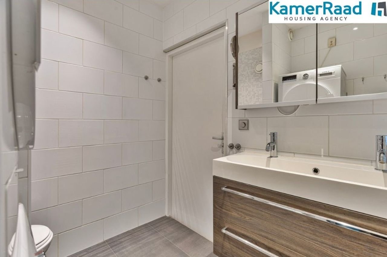 Licht appartement met balkon in Leiden - Afbeelding 7