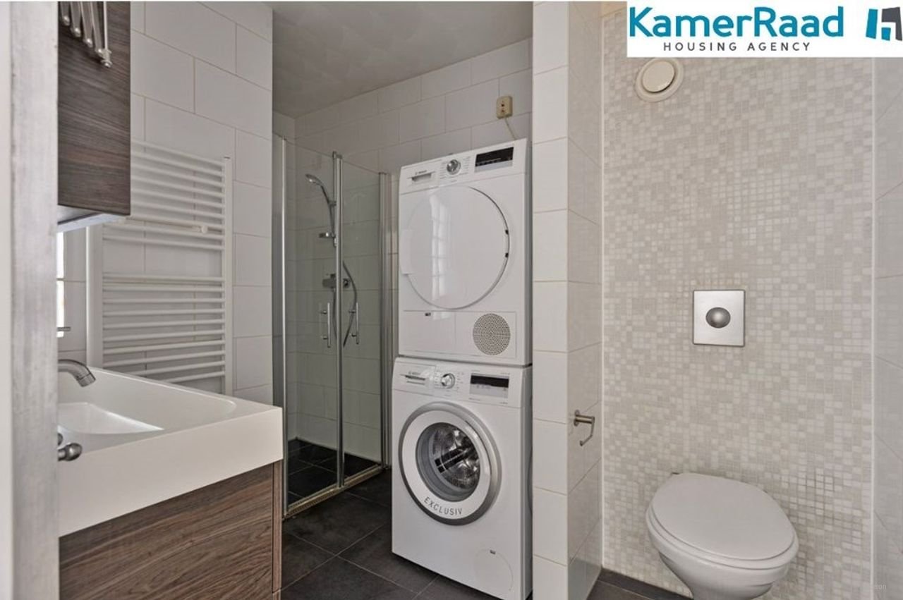 Licht appartement met balkon in Leiden - Afbeelding 6