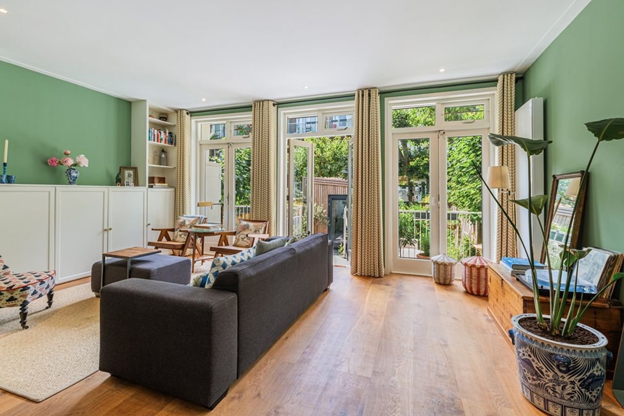 Garden Apartment with Office in Hoofddorppleinbuurt - Image 3