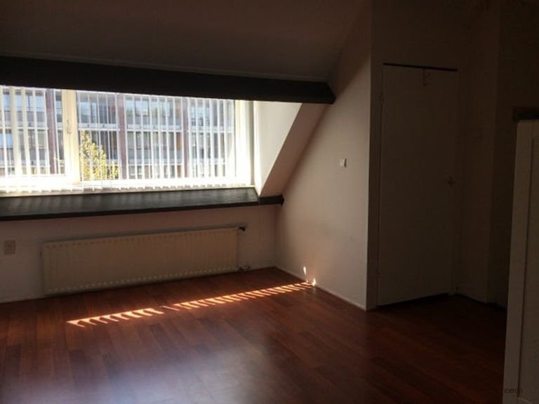 Studio with free parking in Den Bosch - Image 4