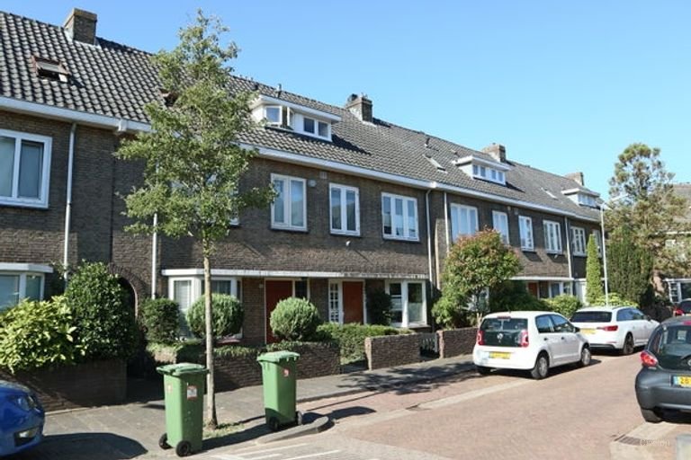 Studio with free parking in Den Bosch - Image 1