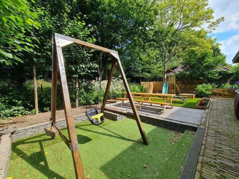 Detached Living: 300m² in De Rompert - Image 11