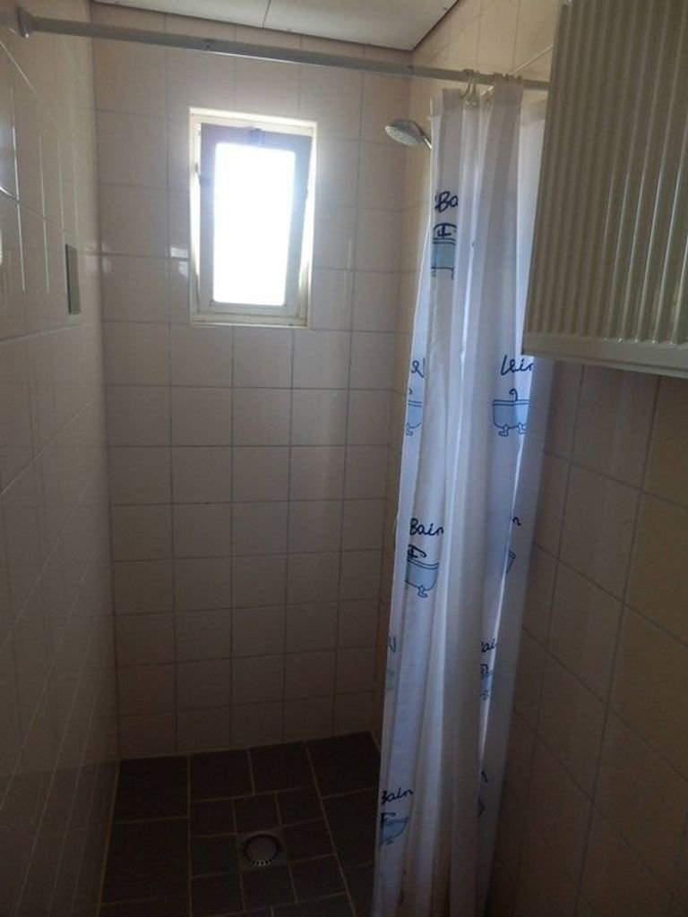 Room (20 m²) in the center of Oldenzaal - Image 3