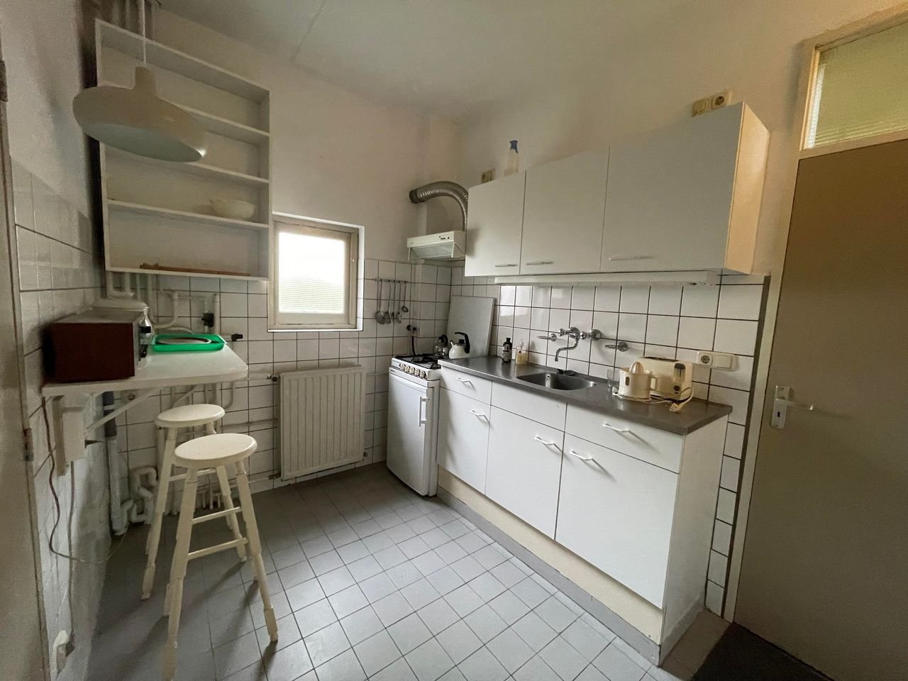 Student room in a detached house on 't Zand - Image 5
