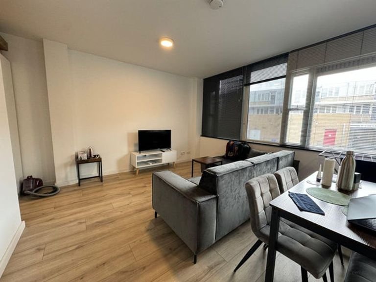 Gemeubileerd appartement bij City Plaza - Afbeelding 8