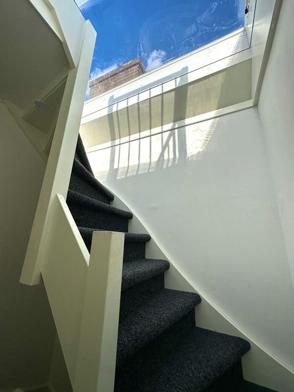 Lichte bovenwoning met dakterras in Dichterswijk - Afbeelding 27