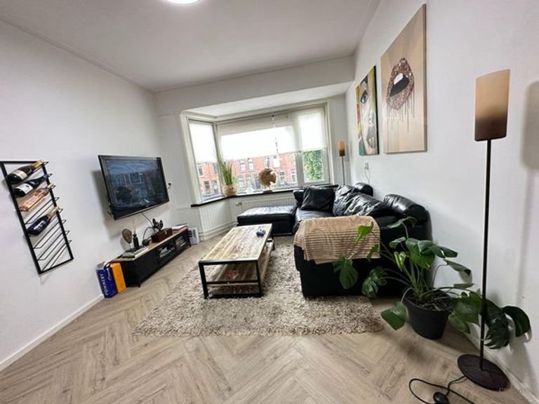 Lichte bovenwoning met dakterras in Dichterswijk - Afbeelding 4