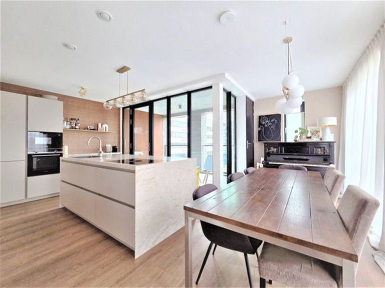 New Build (A+++) with Kitchen Island - Image 6