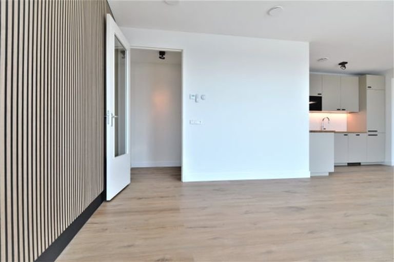 Living on the 17th floor at NDSM - Image 22