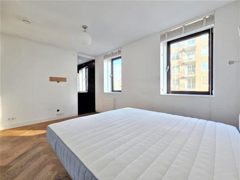 Spacious IJburg apartment including garage - Image 25