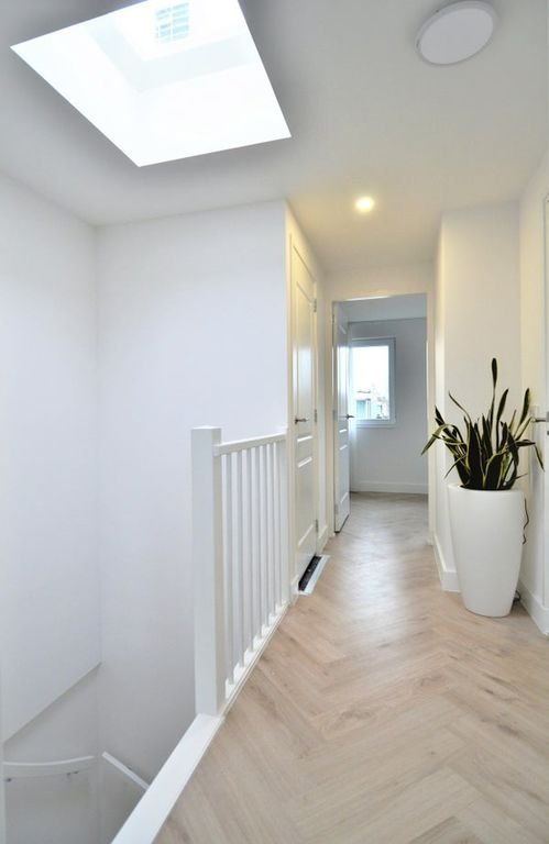 Renovated 250m² townhouse with garden - Image 53