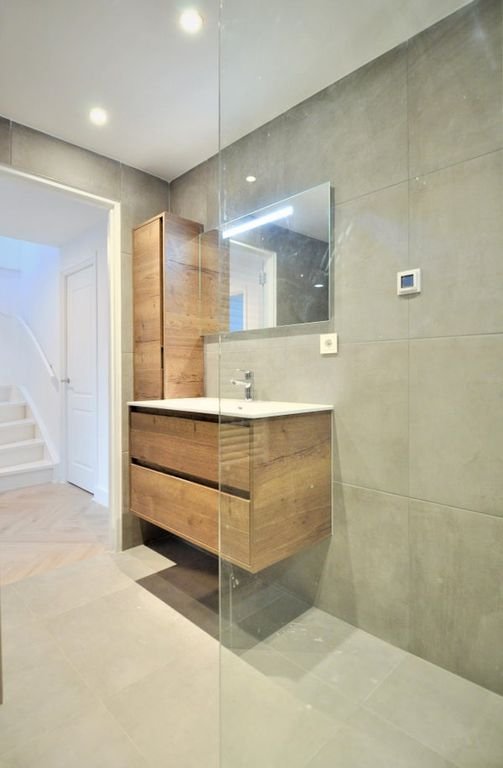 Renovated 250m² townhouse with garden - Image 37